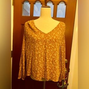 Flower pattern blouse